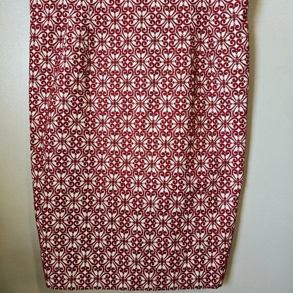 EUC BEAUTIFUL TALBOTS RED EMBROIDERED SHIFT DRESS SIZE 12 - Picture 4 of 15